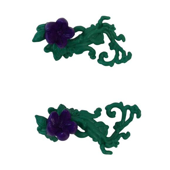 Monster High Amanita Nightshade Gloom & Bloom Dress Leg Cuffs Coffin Phone - Picture 6 of 7